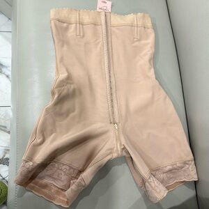 Colombian shape wear size 18